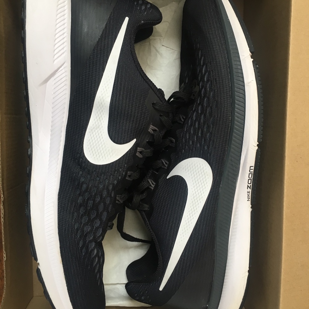 Nike Air Zoom Pegasus 34 Black Size 11.5